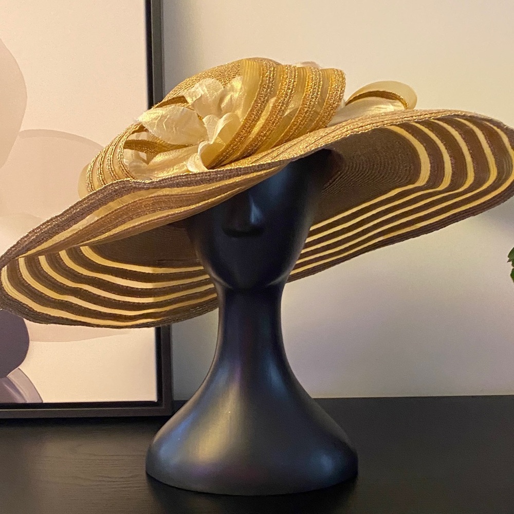 Vintage Gold Wide-Brim Hat with Ribbon and Faux Flower Detail